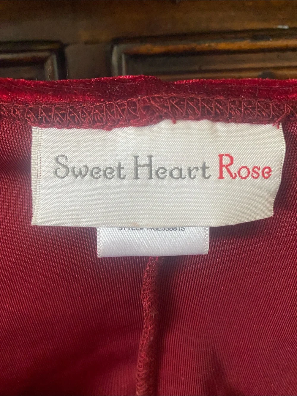 Sweet Heart Rose Burgundy Velvet Cropped Shrug